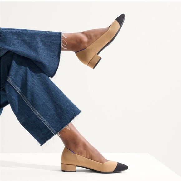 Rothy's Shoes - NWOT ROTHY’S The High Point in Wren Captoe tan and black